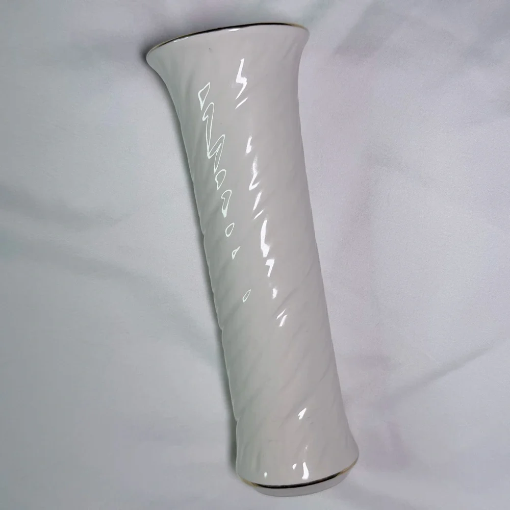 Vintage Porcelain Ivory 1997 Paul Sebastian Limited Edition Retro Bud Vase Decor